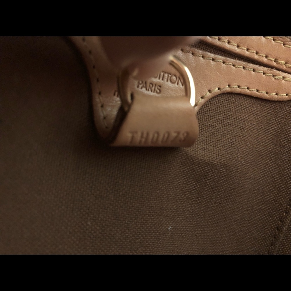 Louis Vuitton handbag - Picture 4 of 5